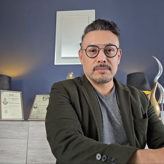 Víctor Bravo Ramírez, Psicólogo Ciudad de México