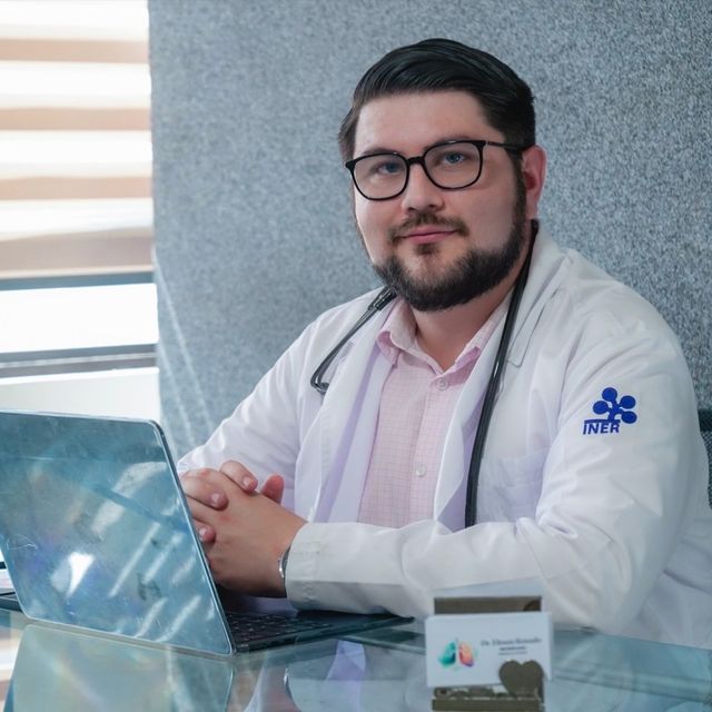 Elman Rosado, Neumólogo Victoria de Durango