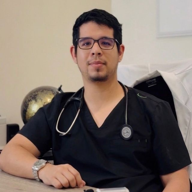 Lorenzo Antonio Cordero Corrales, Neumólogo Ensenada