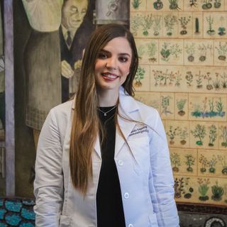 Ampliar imagen: Ilse Daniela Sagastegui Rosas , Otorrinolaringólogo Zapopan