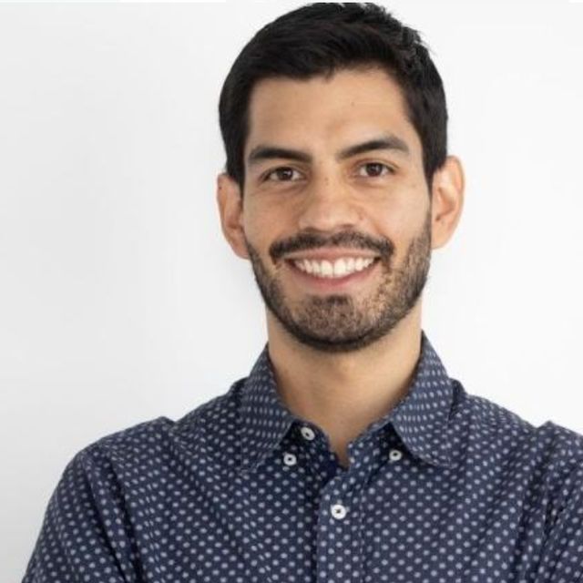 Carlos Soto Nava, Psicólogo Guadalajara