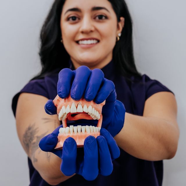 Sofía Flores Barragán, Dentista - Odontólogo Guadalajara