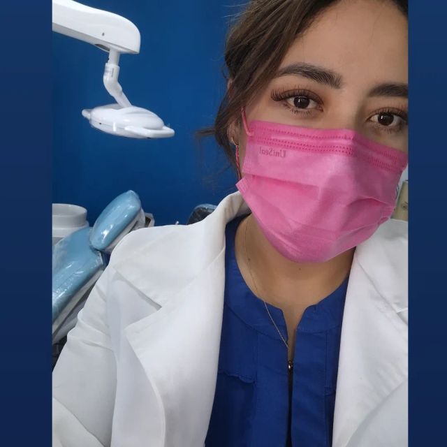 Ximena Sierra Gutiérrez, Dentista - Odontólogo Ciudad de México