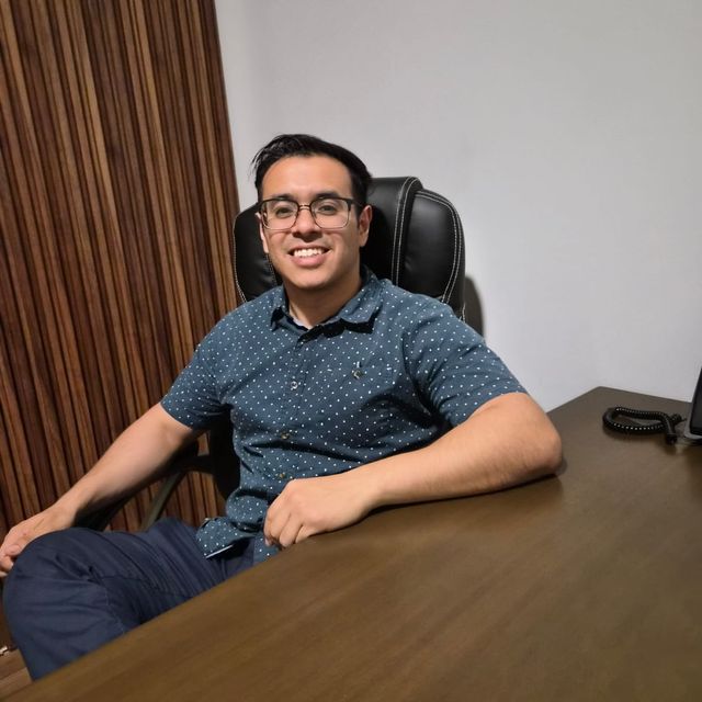 Alan Gamboa Meza, Neumólogo Monterrey