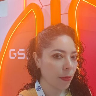 Ampliar imagen: Jade G. Salas Reséndiz, Médico general Ecatepec de Morelos