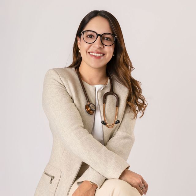 Sofía Lanzarín Quezada, Médico general Durango