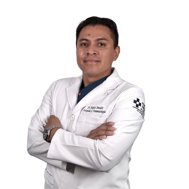 Miguel Agustín Amador Hernández, Ortopedista Naucalpan de Juárez