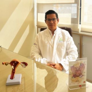 Ampliar imagen: Giovanni Romero, Ginecólogo San Andres Cholula