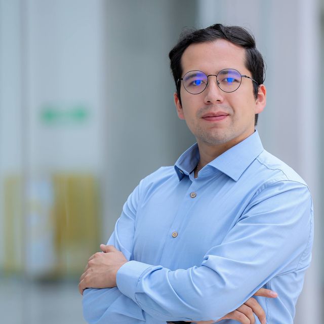 Emmanuel Tapia López, Internista Naucalapan