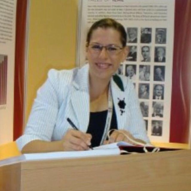 Claudia Rivera Acuña, Neurólogo pediatra Puebla