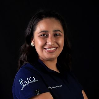 Ampliar imagen: Marlene López Guevara, Dentista - Odontólogo León