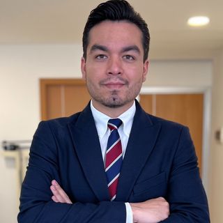 Edgar Verdin Correa, Urólogo Guadalajara