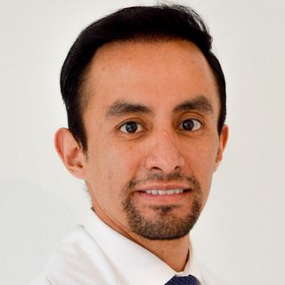 Ampliar imagen: Manuel Morales Cuevas, Alergólogo Ciudad de México