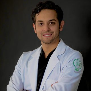 Ampliar imagen: Xavier Vilchis López, Neurólogo Ciudad de México