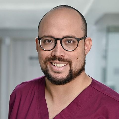 Samuel Govea Pelaez, Internista Ciudad de México