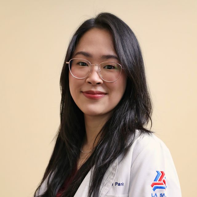 Su Jin Park, Médico general Cuauhtémoc