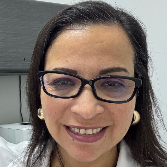 María Daniela Treviño, Reumatólogo Monterrey