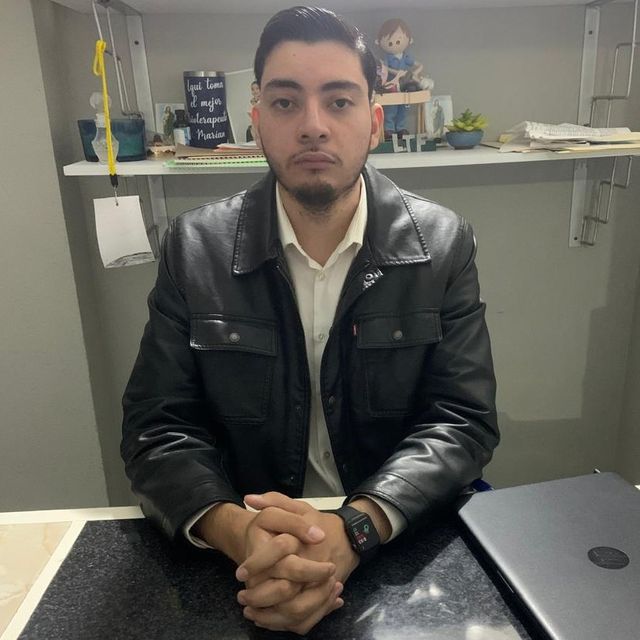 Luis Rey Mijares Martinez, Fisioterapeuta Durango