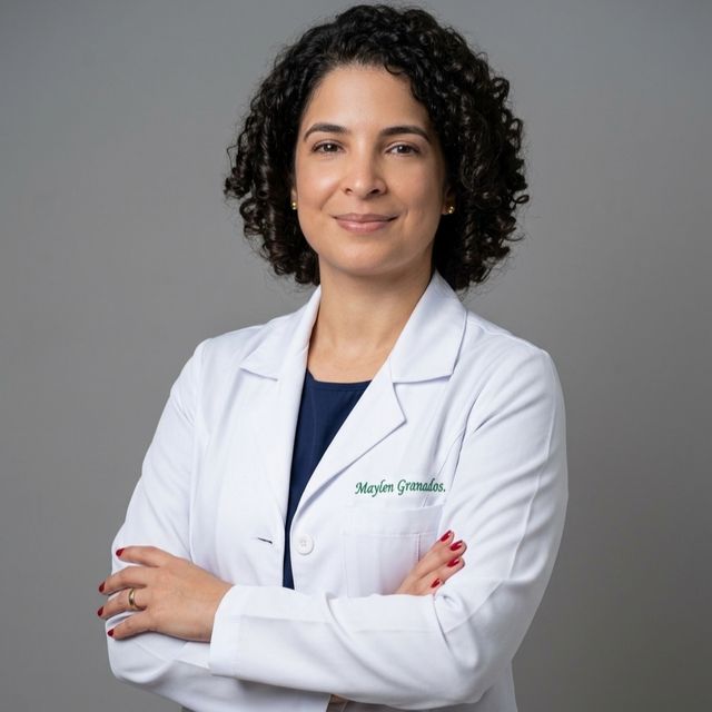 Maylen Granados del Solar, Oncólogo médico Mérida