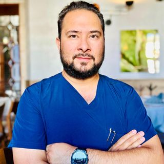 Ampliar imagen: Leonel Lagunes, Especialista en Medicina Crítica y Terapia Intensiva San Luis Potosi