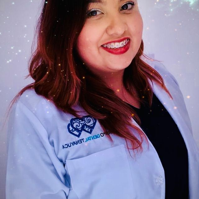 Liyi Abigail Hernández Salinas, Dentista - Odontólogo Tlalnepantla de Baz