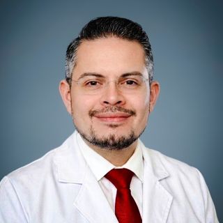 Dr. Eduardo Argüelles González