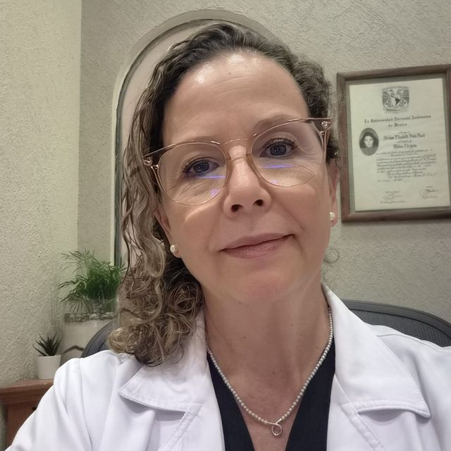 Adriana Elizabeth Peña Rued, Alergólogo Metepec