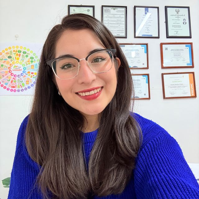 Ingrid Contreras, Nutriólogo clínico Nezahualcóyotl