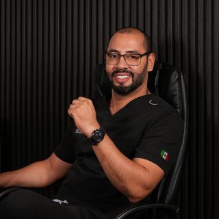 Ampliar imagen: Jose Luis Mercadante Gutiérrez, Ortodoncista Miguel Hidalgo