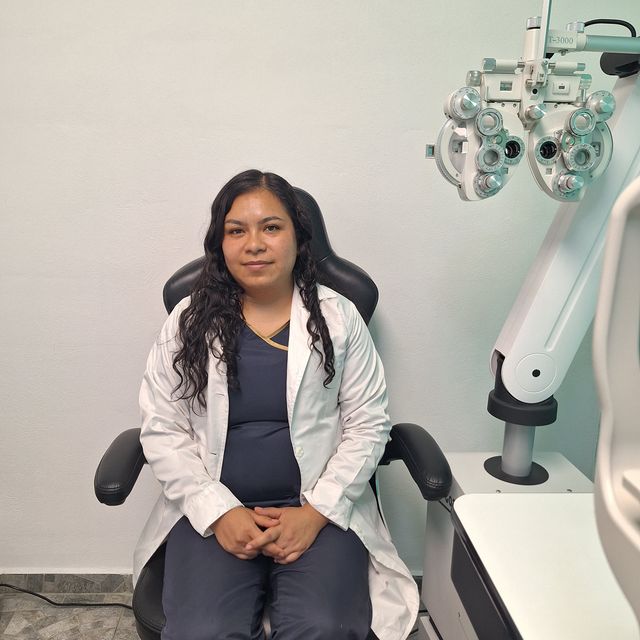 Diana Laura Colín Colín, Optometrista Ciudad de México