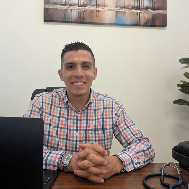 Alejandro Malo, Cirujano general Guadalajara