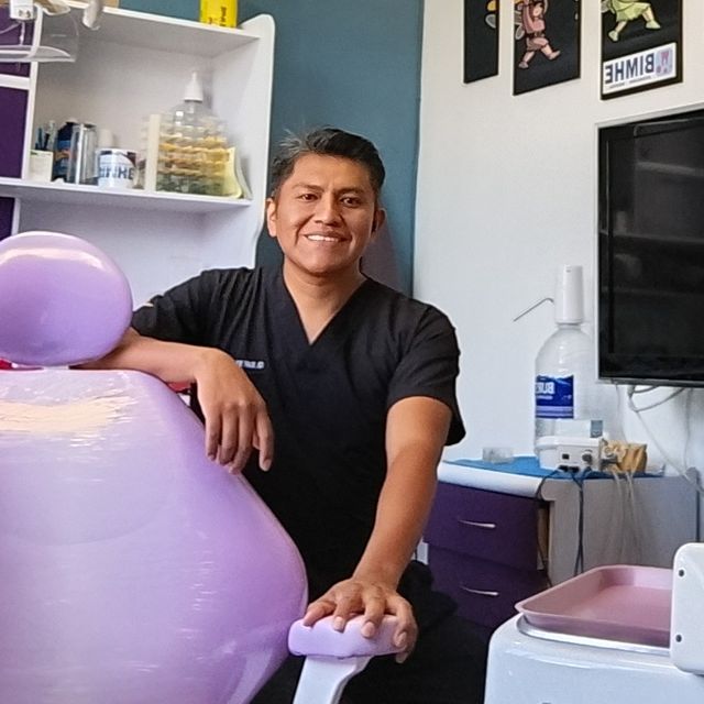 Eloy Bixano Mexicano , Dentista - Odontólogo Huamantla