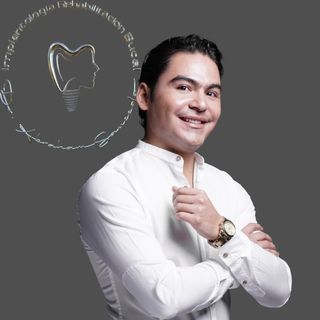 Ampliar imagen: Abraham Saucedo Reyes, Dentista - Odontólogo San Pedro de las Colonias
