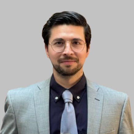 Ricardo Marian, Neurocirujano Guadalajara