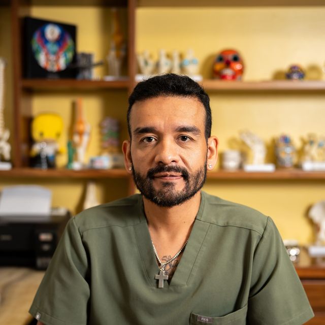 Porfirio Alberto Perez Hernandez, Traumatólogo Mazatlan