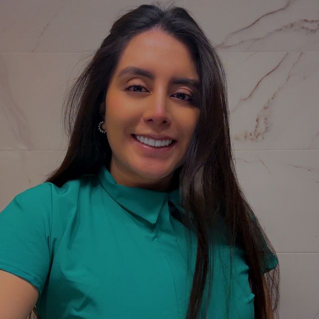Alexia  González Figueroa , Dentista - Odontólogo Tlalpan