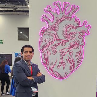 Ampliar imagen: Alejandro Fernández López, Cardiólogo Veracruz