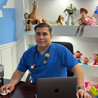 Ampliar imagen: Mauricio Duran, Pediatra Mazatlan