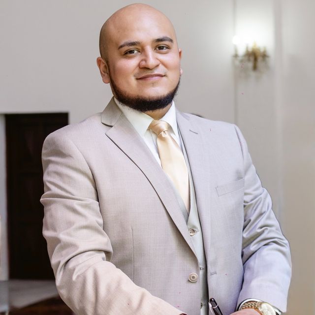Josué Isaac  Olarte García , Internista Veracruz