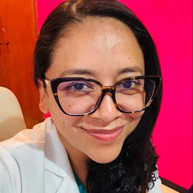 Monica Heredia Montaño, Cirujano general Puebla