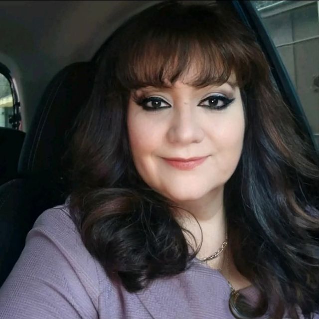 Elena Vázquez Gargallo, Terapeuta complementario Miguel Hidalgo