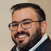 Enrique Gonzalez Nava, Internista Nuevo Leon