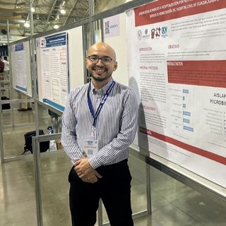 Ampliar imagen: Omar Castillo Peña, Hematólogo Puerto Vallarta