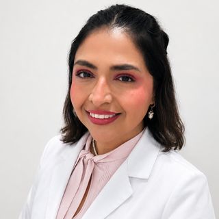 Vania Jimena Arroyo Guadarrama, Radio Oncólogo Veracruz