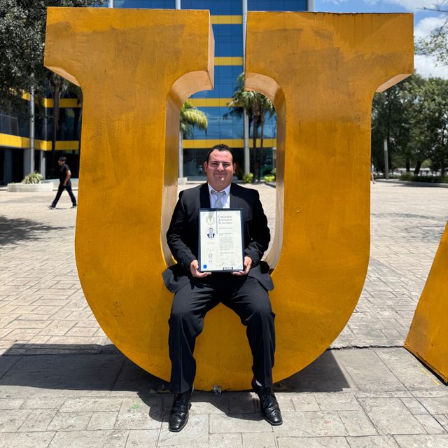 José Julián  Imperial Martinez , Dentista - Odontólogo Monterrey