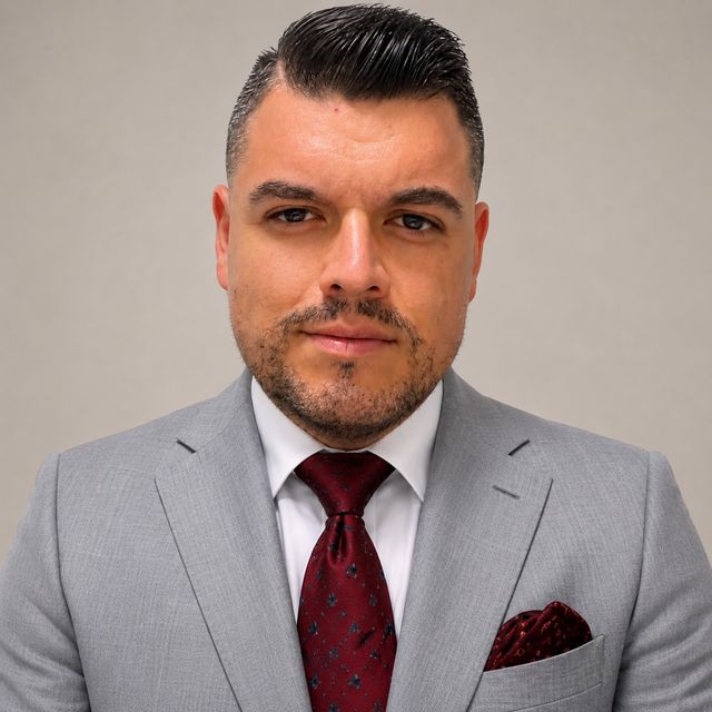 Luis Enrique Roa Ayala, Internista Santiago de Querétaro
