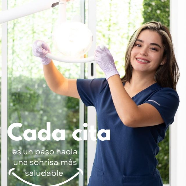 Stephany Xiomara Solis Martínez, Dentista - Odontólogo San Luis Potosi