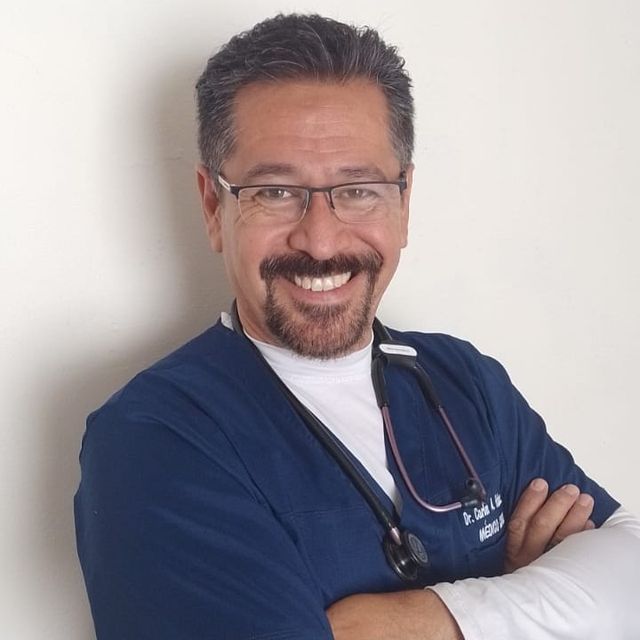 Carlos Alberto Hernández Arteaga, Médico general Querétaro