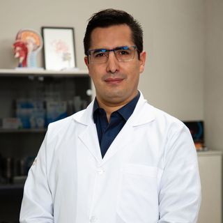 Ampliar imagen: Raúl Gámez Sala, Radiólogo Naucalpan de Juárez