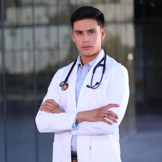 DANTE FRANCISCO GUTIERREZ CALDERON, Médico general Victoria de Durango